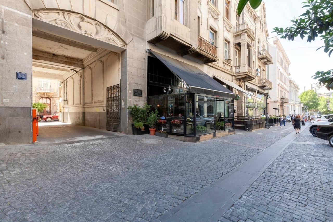 Freedom Square Studios Tbilisi ภายนอก รูปภาพ