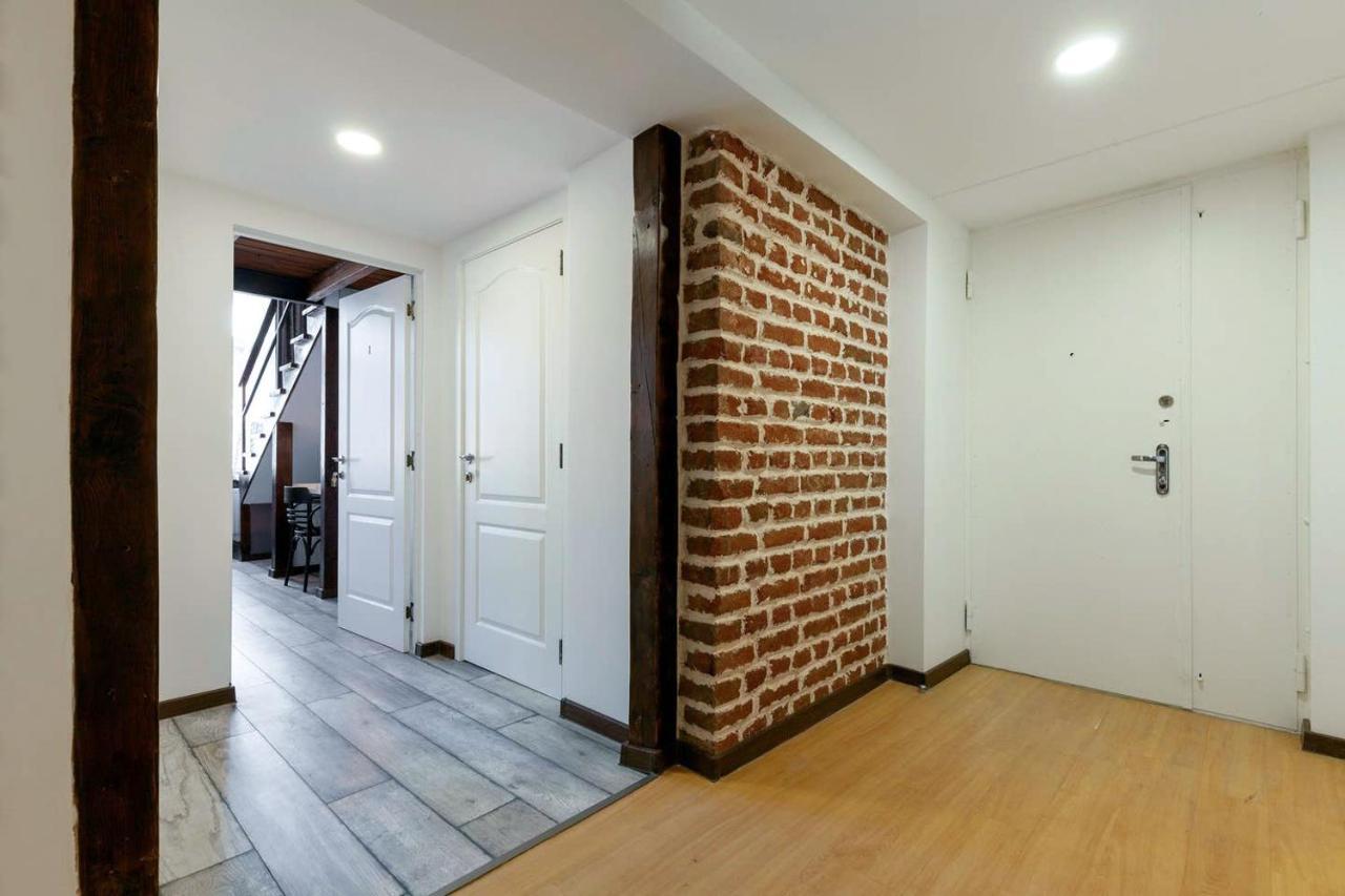 Freedom Square Studios Tbilisi ภายนอก รูปภาพ